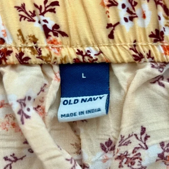 EUC Old Navy Yellow Floral Skirt (L) - Picture 2 of 2